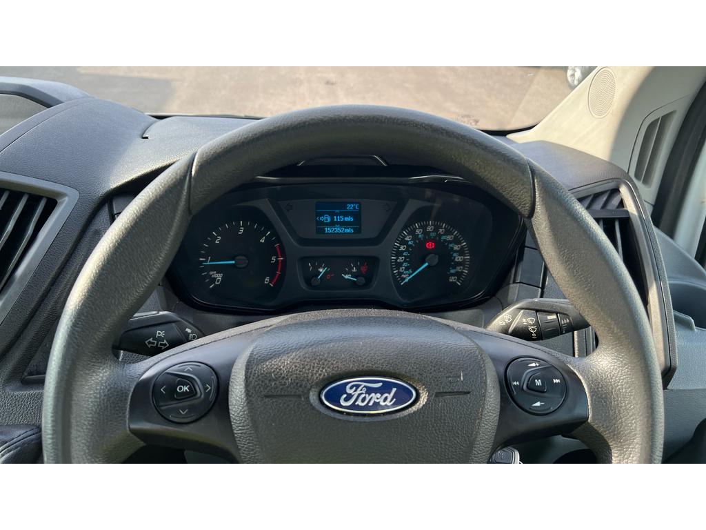 Ford Transit 2.0 350 EcoBlue Chassis Cab 2dr Diesel Manual RWD L5 H1 Euro 6 (130 ps)