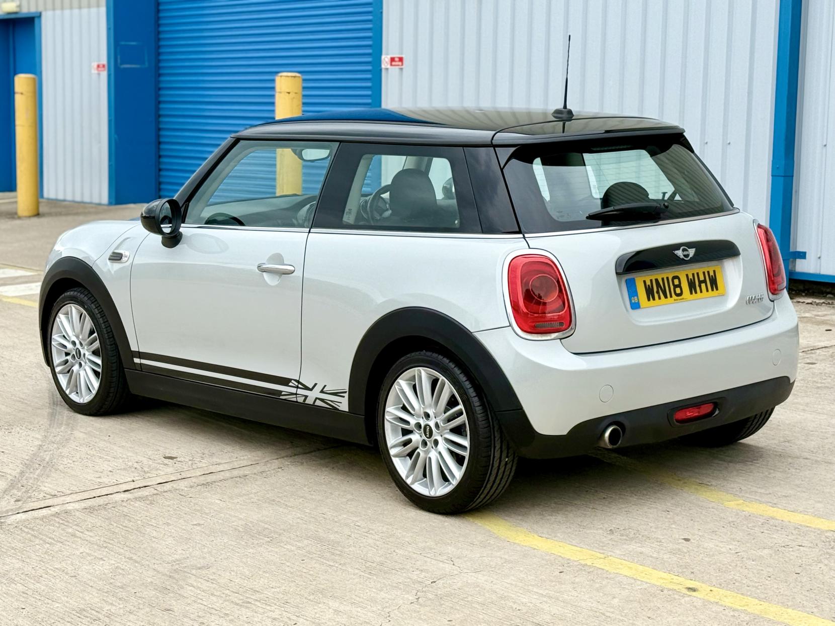 MINI Hatch 1.5 Cooper Hatchback 3dr Petrol Manual Euro 6 (s/s) (136 ps)