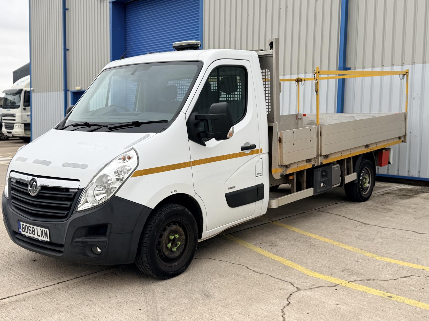 Vauxhall Movano 2.3 CDTi 3500 BiTurbo Chassis Cab 2dr Diesel Manual RWD L3 H1 Euro 6 (130 ps)