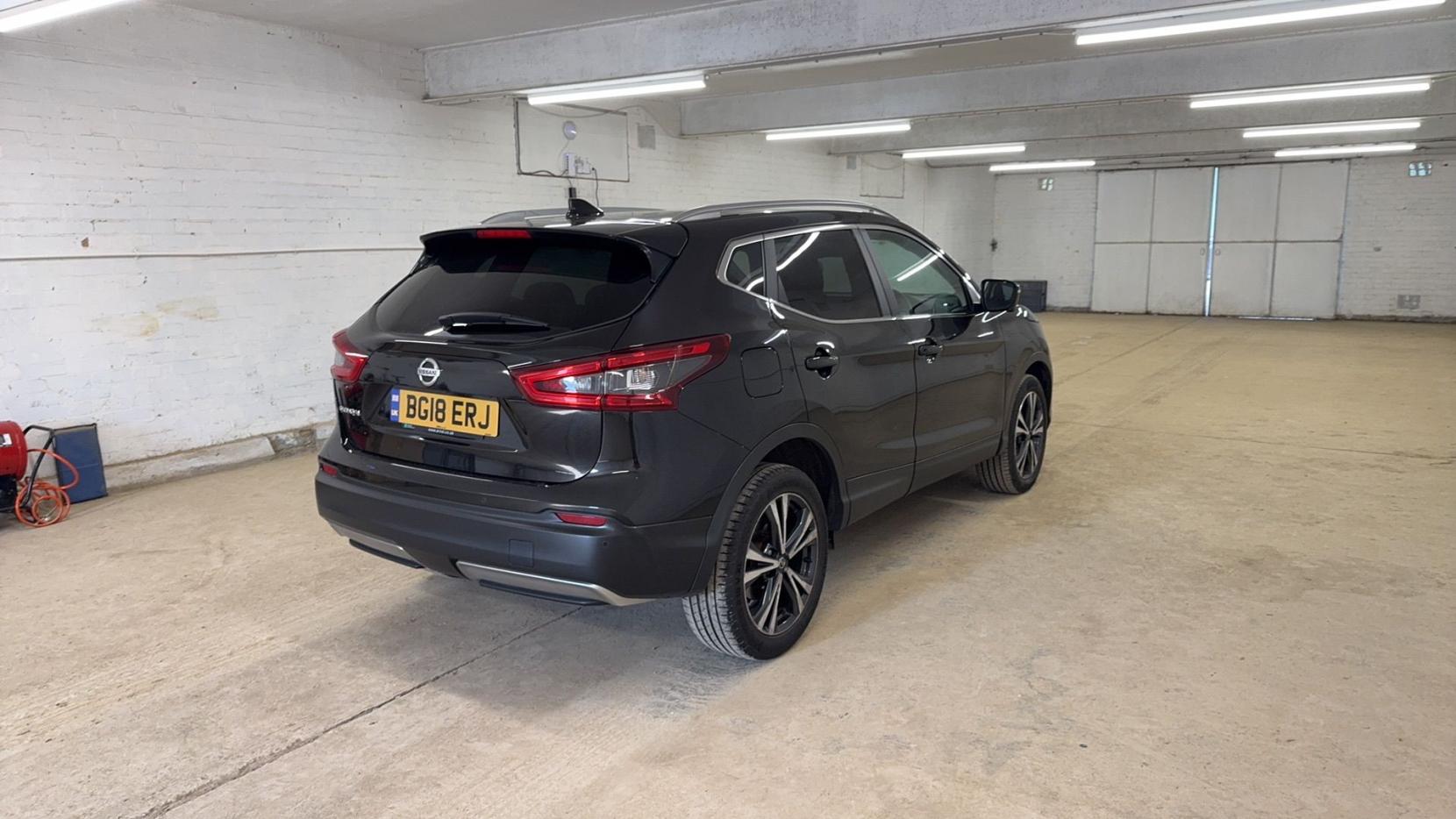 Nissan Qashqai 1.2 DIG-T N-Connecta SUV 5dr Petrol Manual Euro 6 (s/s) (115 ps)