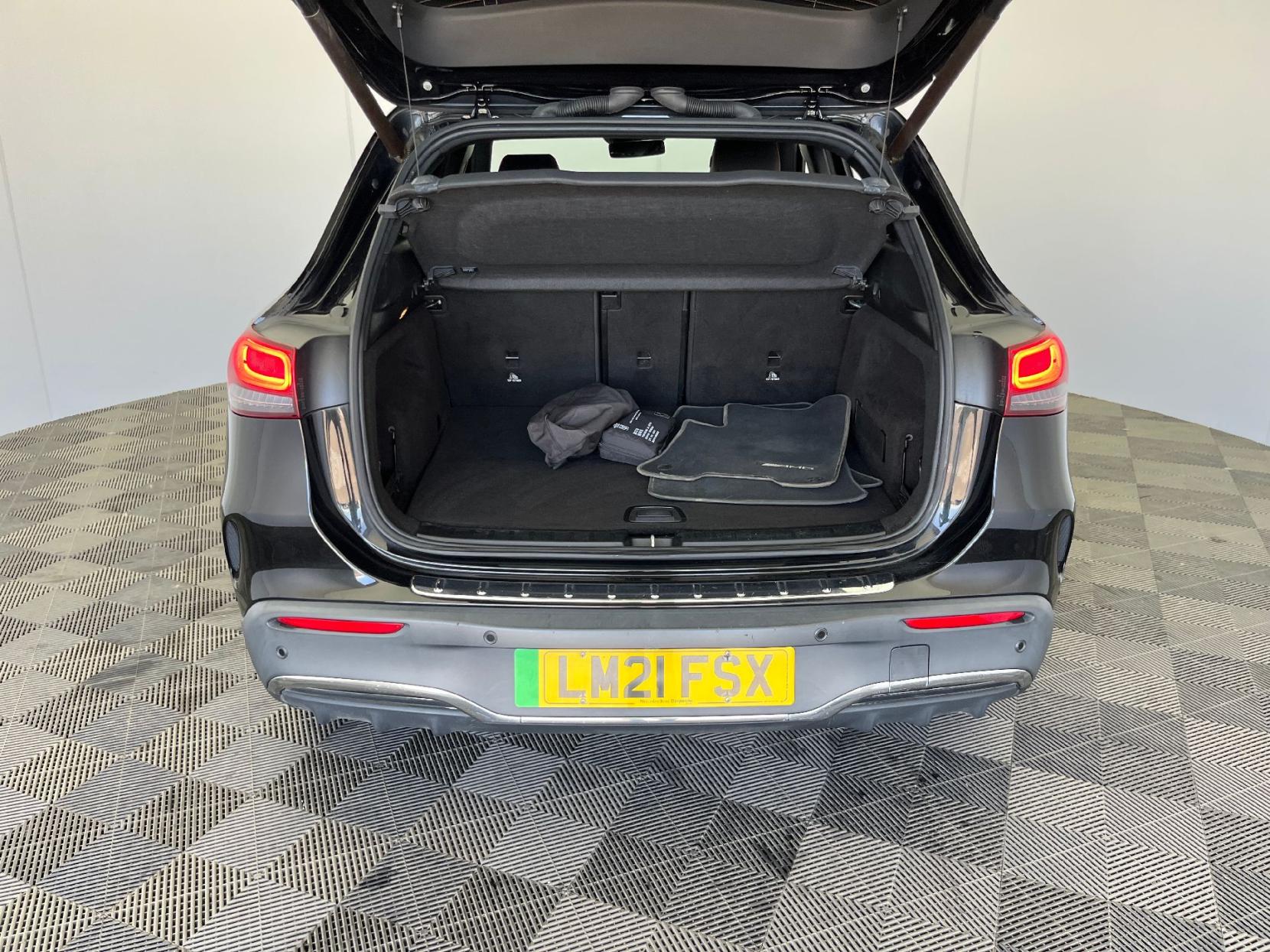 Mercedes-Benz EQA EQA 250 66.5kWh AMG Line (Premium) SUV 5dr Electric Auto (190 ps)