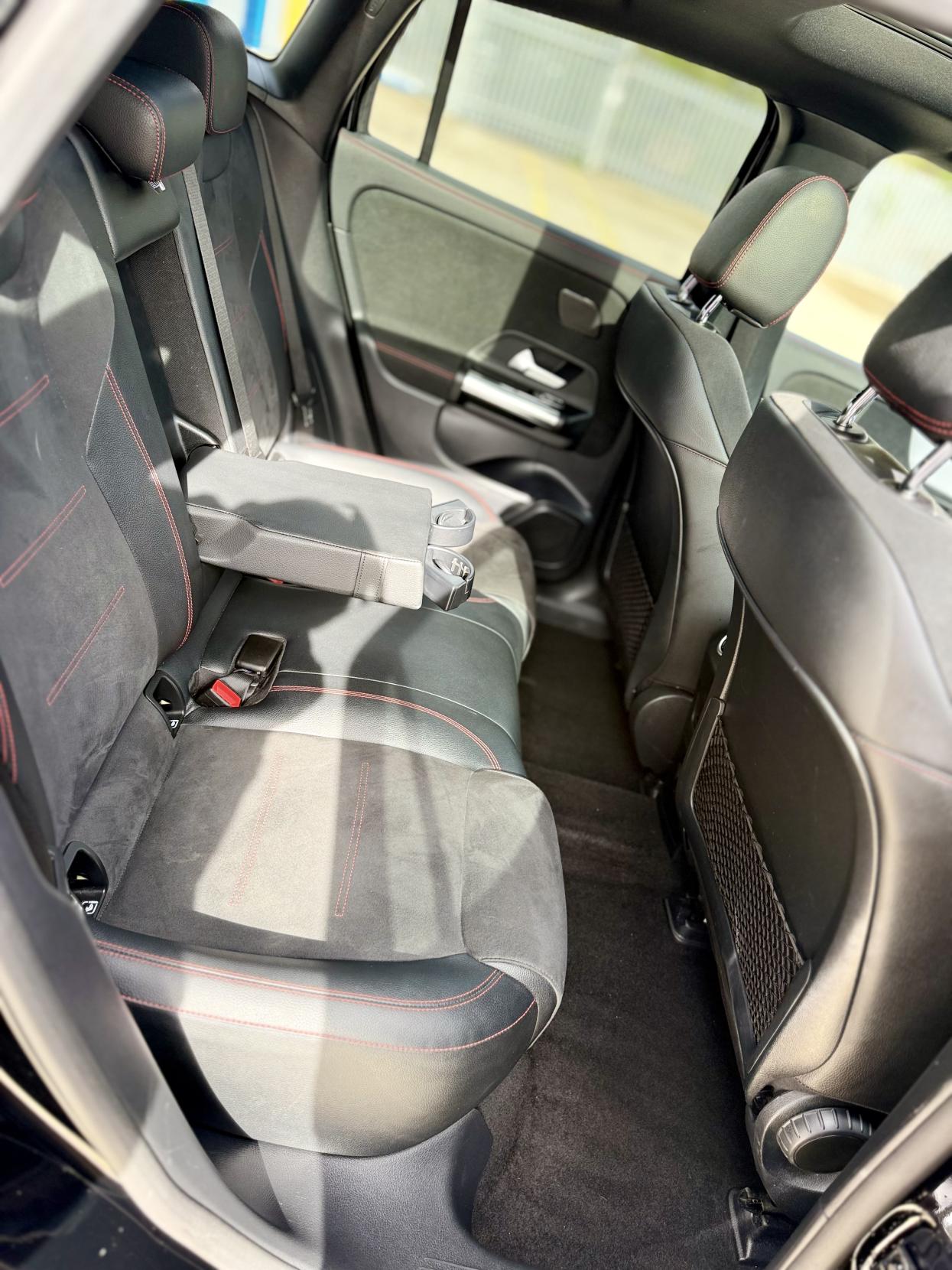 Mercedes-Benz EQA EQA 250 66.5kWh AMG Line (Premium) SUV 5dr Electric Auto (190 ps)