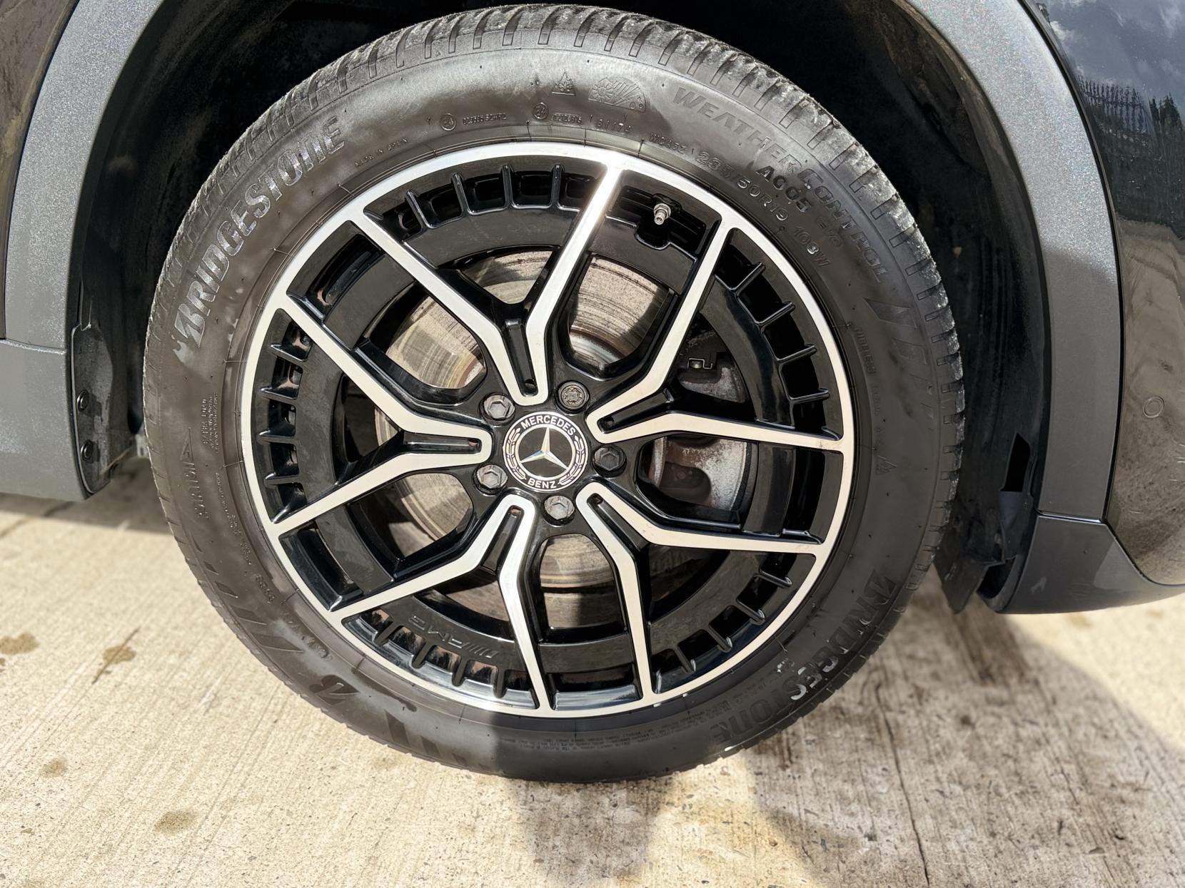 Mercedes-Benz EQA EQA 250 66.5kWh AMG Line (Premium) SUV 5dr Electric Auto (190 ps)