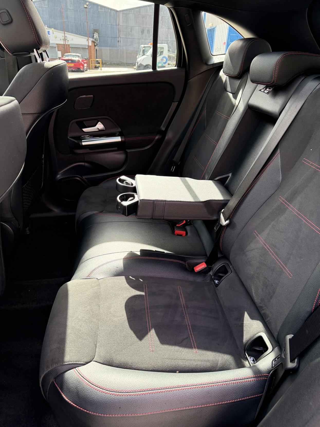 Mercedes-Benz EQA EQA 250 66.5kWh AMG Line (Premium) SUV 5dr Electric Auto (190 ps)