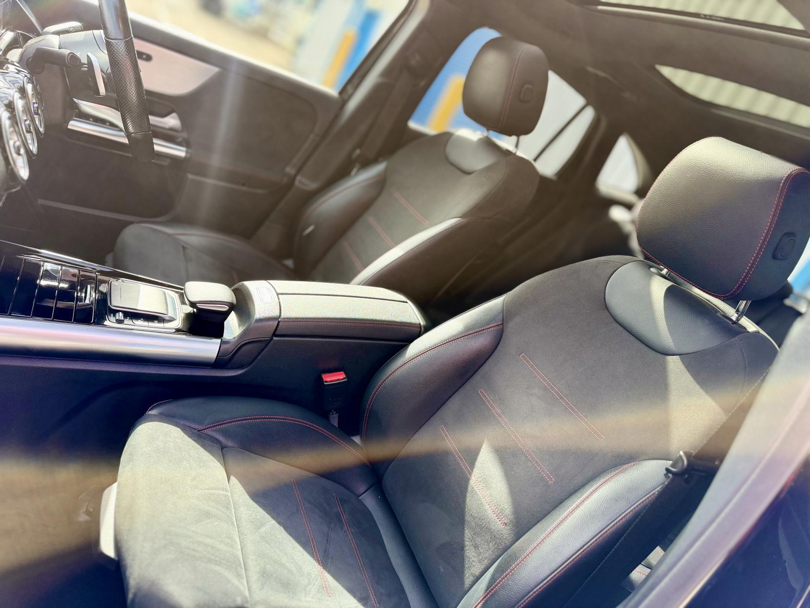 Mercedes-Benz EQA EQA 250 66.5kWh AMG Line (Premium) SUV 5dr Electric Auto (190 ps)