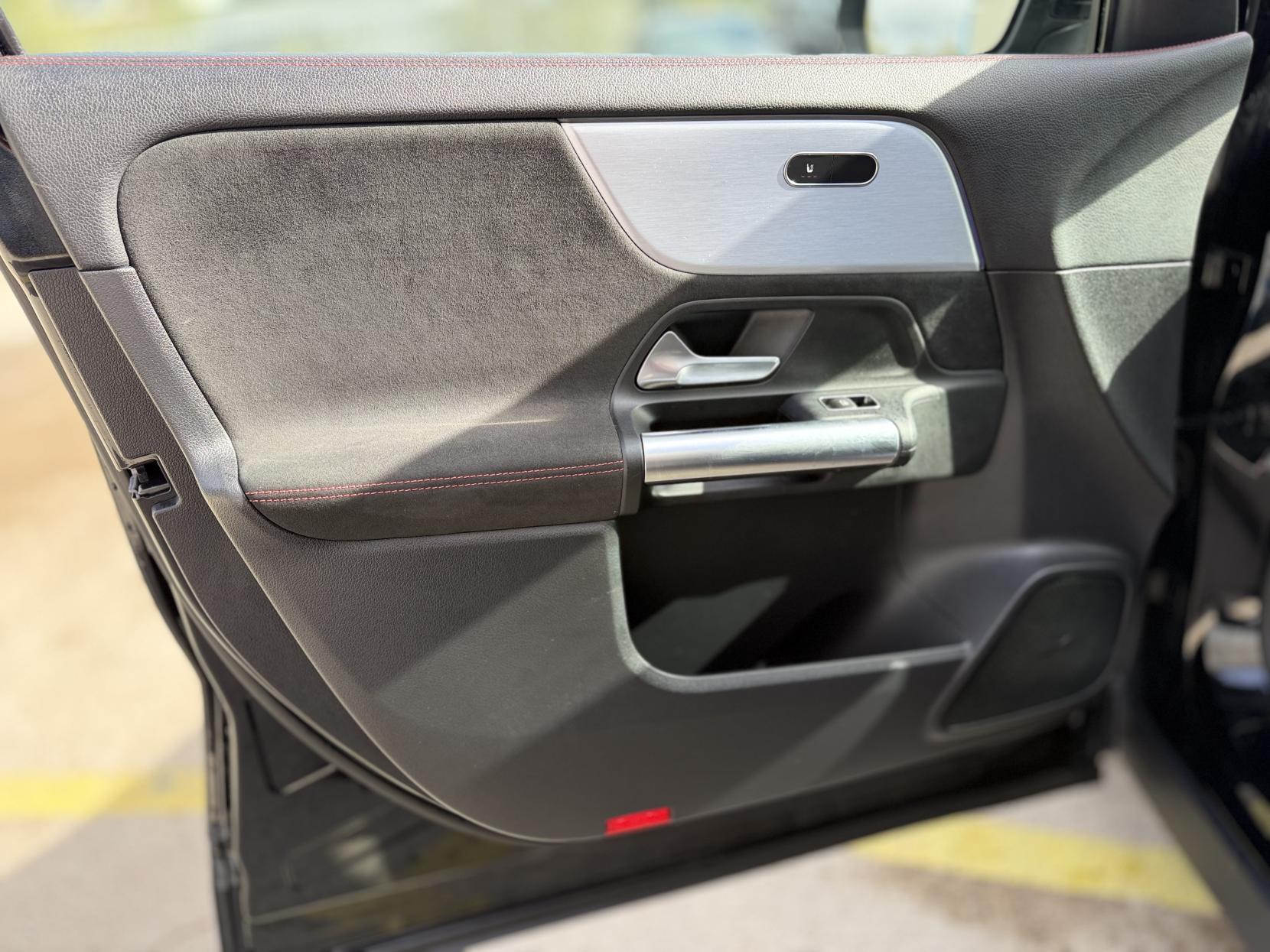 Mercedes-Benz EQA EQA 250 66.5kWh AMG Line (Premium) SUV 5dr Electric Auto (190 ps)