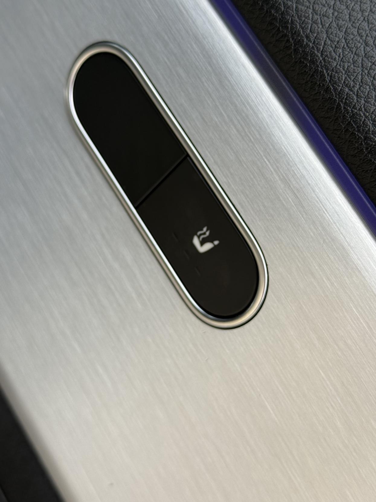 Mercedes-Benz EQA EQA 250 66.5kWh AMG Line (Premium) SUV 5dr Electric Auto (190 ps)