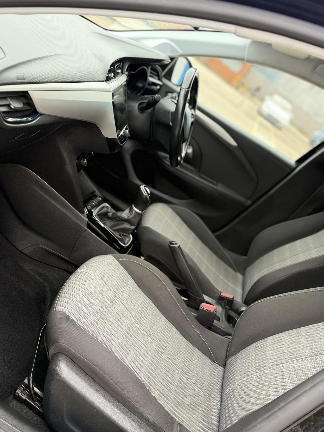 Vauxhall Corsa 1.2 SE Hatchback 5dr Petrol Manual Euro 6 (75 ps)