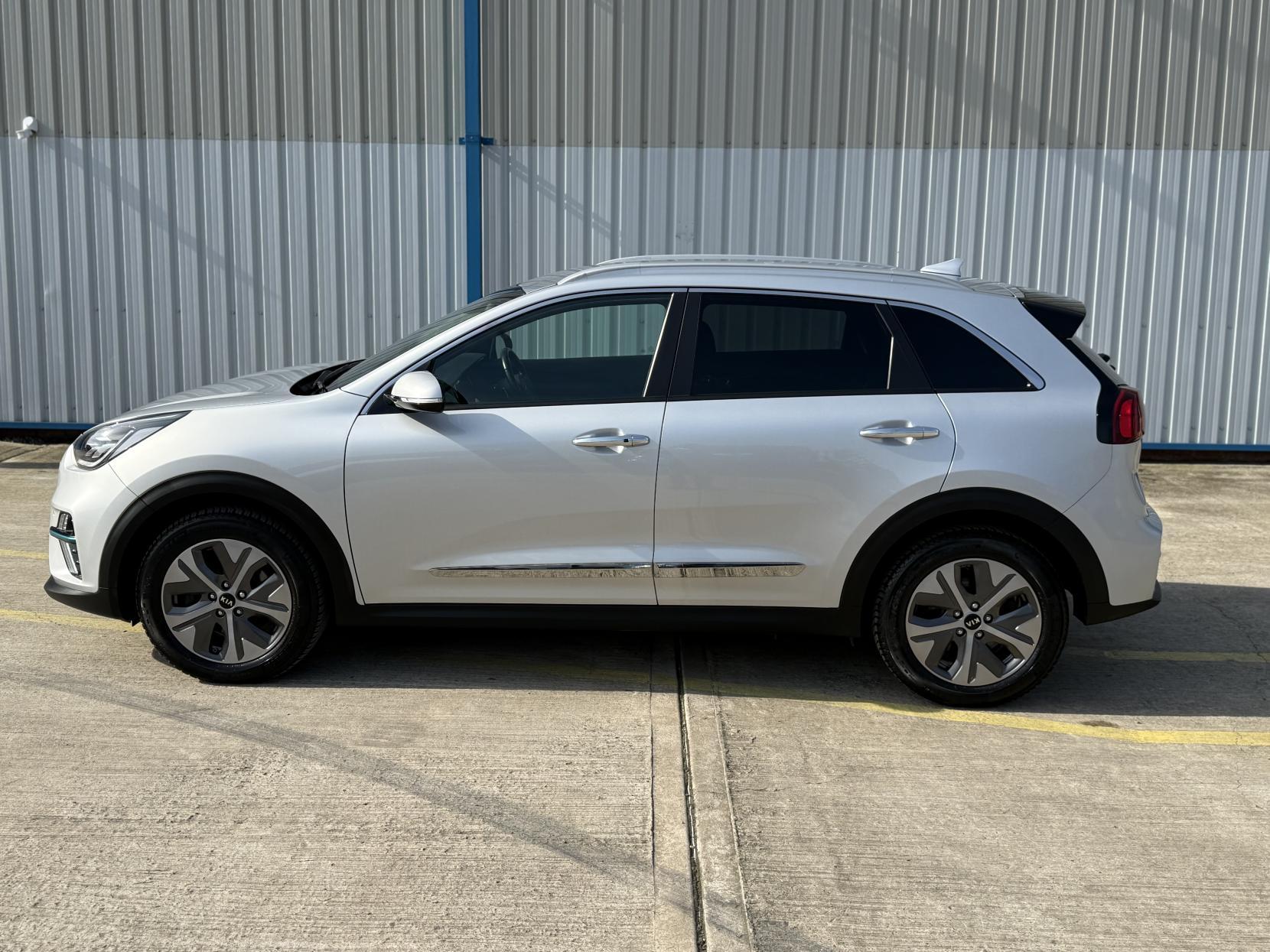 Kia Niro 64kWh 4 SUV 5dr Electric Auto (201 bhp)