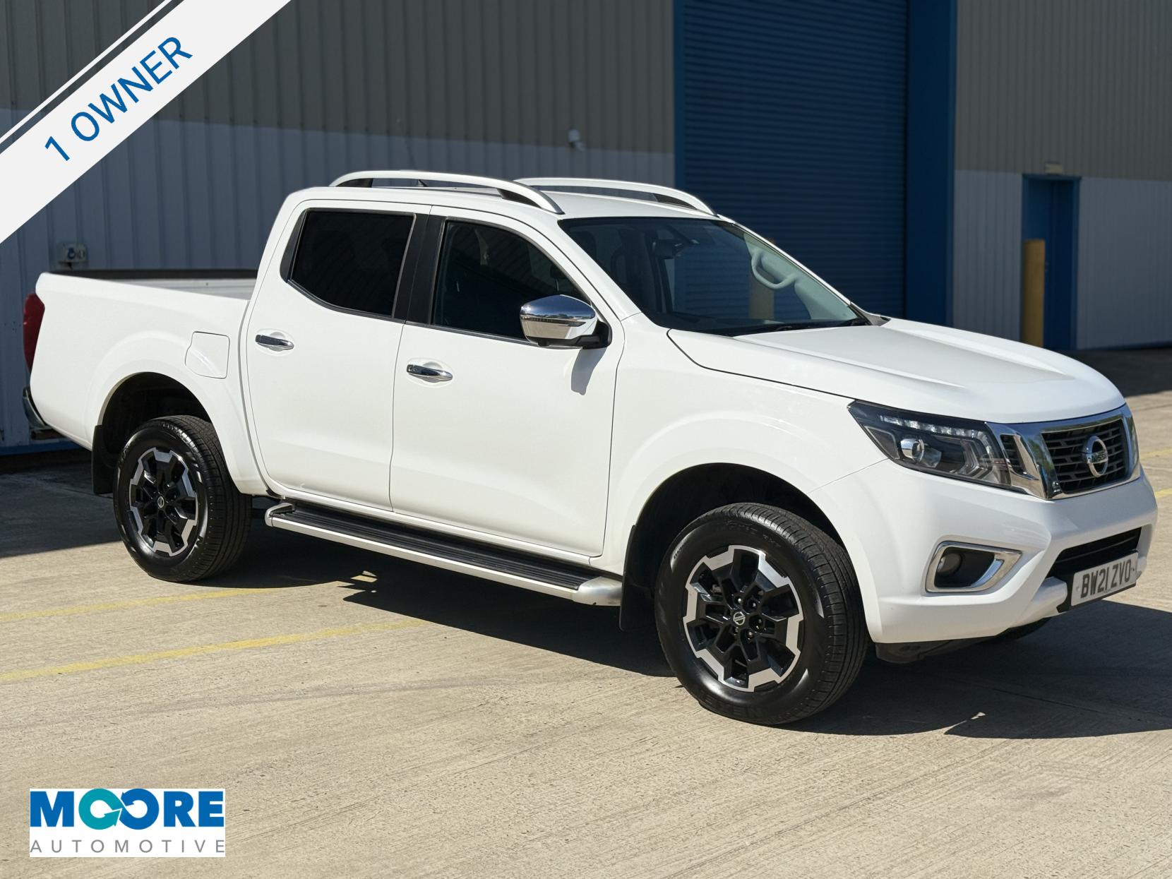 Nissan Navara 2.3 dCi Tekna Pickup Double Cab 4dr Diesel Manual 4WD Euro 6 (s/s) (190 ps)