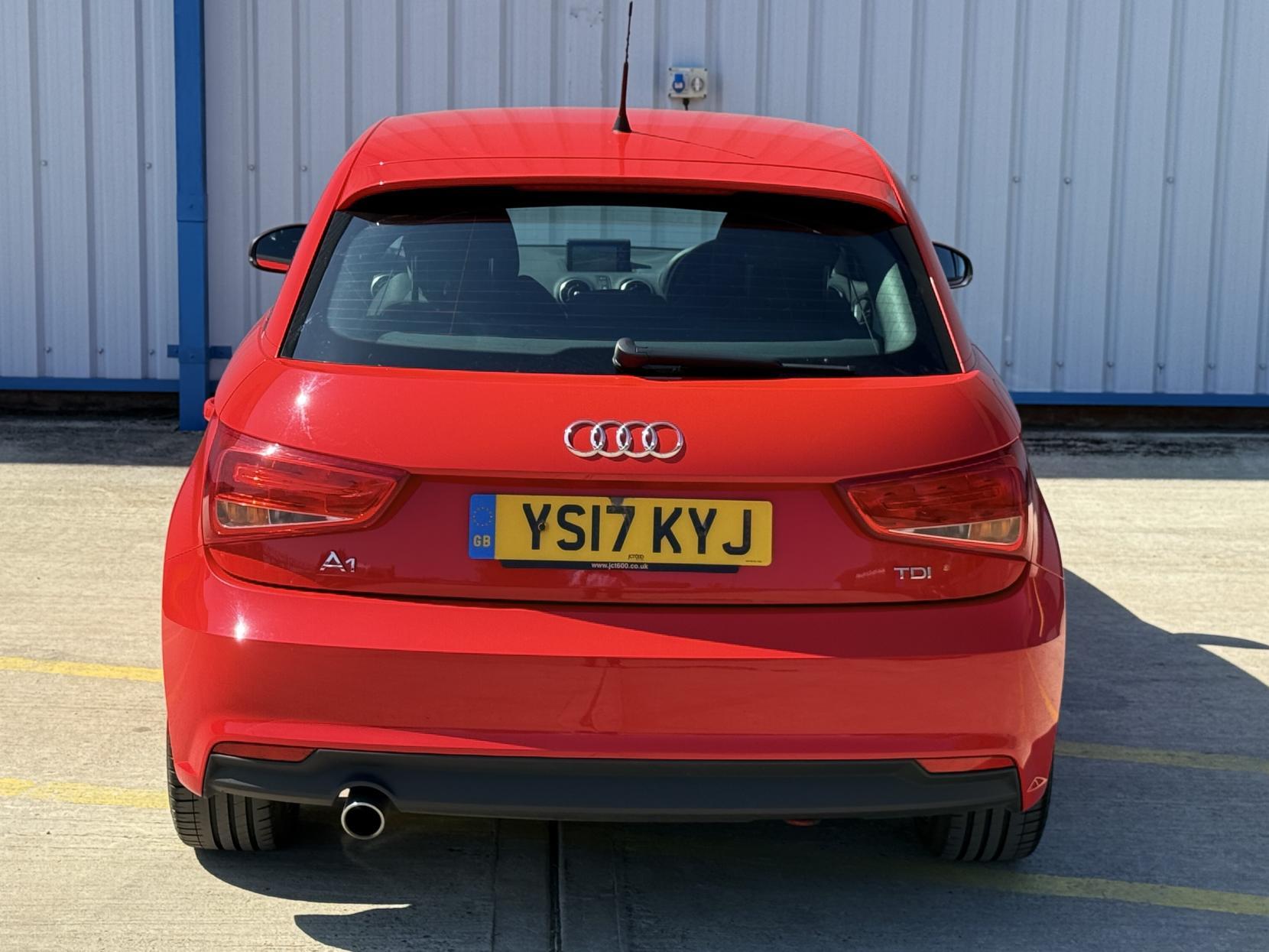 Audi A1 1.6 TDI Sport Sportback 5dr Diesel S Tronic Euro 6 (s/s) (116 ps)